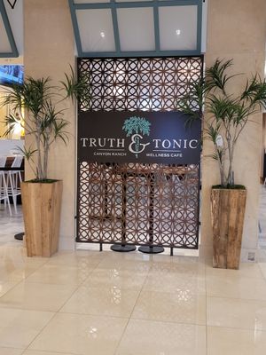  at Truth & Tonic in Las Vegas