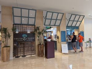 Truth & Tonic at Truth & Tonic in Las Vegas