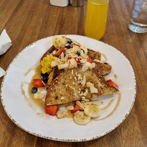  at Truth & Tonic in Las Vegas