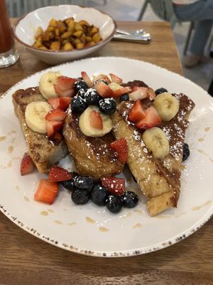 French Toastt #Veganuary at Truth & Tonic in Las Vegas
