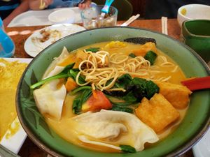 Curry ramen at Loma House Vegetarian Express in Edmonton