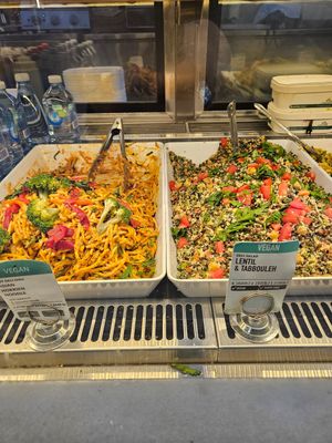  at SYD - SumoSalad - T1 in Sydney