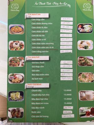   at Quan Chay Khai Tam in Da Lat