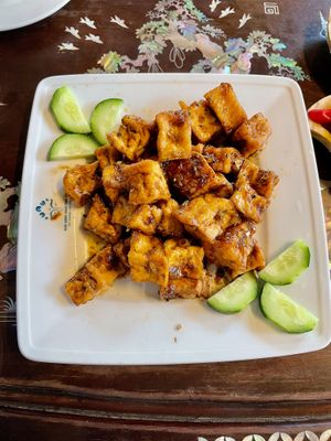 Stir fried tofu with lemongrass at Nhà Hàng Chay Tâm Châu in Da Nang