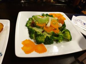 Saute broccoli at Nhà Hàng Chay Tâm Châu in Da Nang