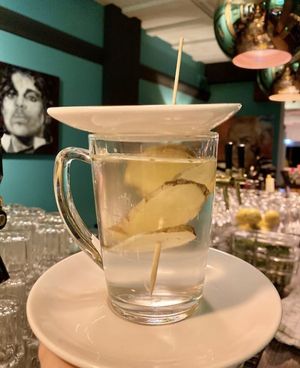 frischer Ingwertee at Markt 5 Café in Paderborn