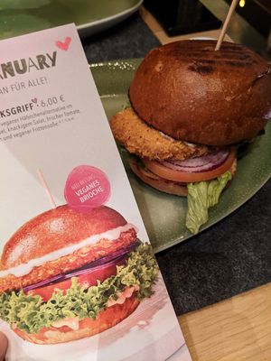vegan burger at Hans im Glück in Mannheim