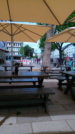 Outside seating at Lenok's Burger - L15 in Mannheim