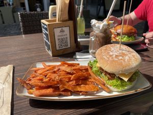 Vegan sweet potato burger with sweet potato fries  at Lenok's Burger - L15 in Mannheim