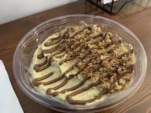 Special “Twix Bar” smoothie bowl at Feel Good Smoothie Bar and Cafe in Oneonta