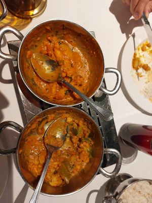 Wir hatten schon angefangen zu essen, als uns einfiel Fotos zu machen 😉 at Shahi in Ruesselsheim