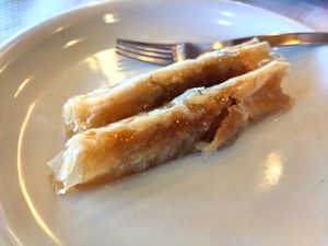 Bakhlavas at Vakhos Taverna - Βάκχος Ταβέρνα in Delphi