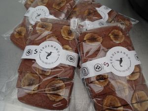 raw vegan banana bread at Verde Mango in Bogota