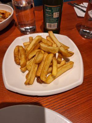 Not a massive portion of chips at M&L Chinese in Dublin