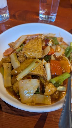 Tofu & Veg with homemade spicy sauce at M&L Chinese in Dublin