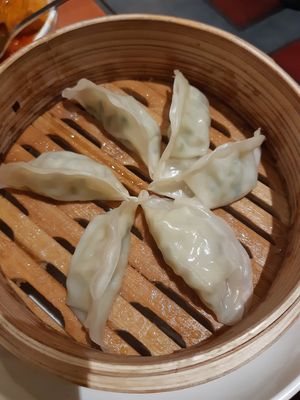 Veg dumplings at M&L Chinese in Dublin