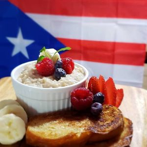vegan lunch at Antojitos Veganos in Bayamon