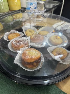 Donuts  #Veganuary at Antojitos Veganos in Bayamon