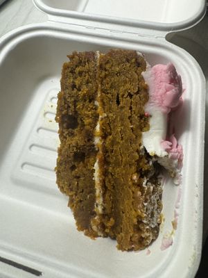 Pumpkin cake - Delicioso  #Veganuary at Antojitos Veganos in Bayamon