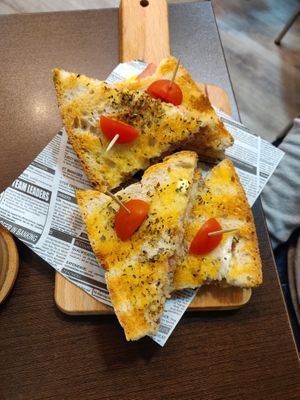 Tosta de Queijo e Bacon at Moko Veggie Café - Alvalade in Lisbon