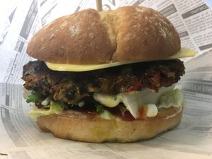 Spicy 🌶 burger, great taste at Moko Veggie Café - Alvalade in Lisbon