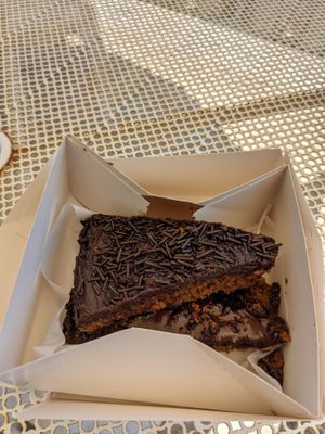 Chocolate cake at Moko Veggie Café - Alvalade in Lisbon