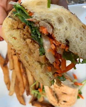 Vegan bahn mi at Woodstock Brewing in Phoenicia