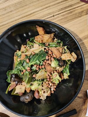 Delicious vegetarian mala xiang guo at Zi Zai Vegetarian 自在齋 - Tampines in East Singapore