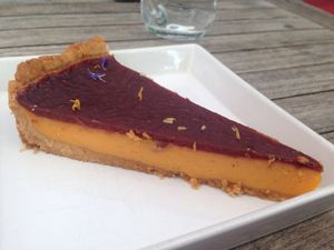 Sweet potato and raspberry torte at Makro 1 in Vienna
