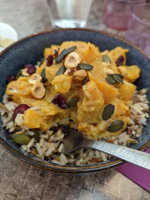 Main course at Healthy Lounge in Antibes