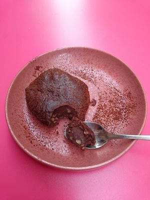 Raw cookie 🍫🍪 at Healthy Lounge in Antibes