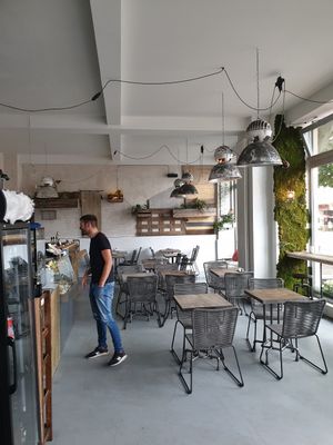 Innen at La Fabrica Food in Berlin