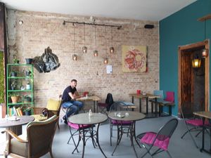 Innen at La Fabrica Food in Berlin