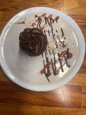 Snickers Cupcake  at DBL Market in Santo Domingo