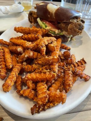 Mushroom sandwich and sweet potato fries at Alice & Friends' Vegan Kitchen in Chicago