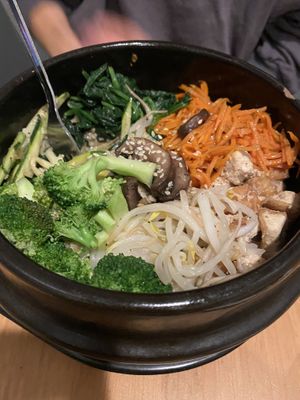 Dol sat bi bim bop -  very veggie comfort food at Alice & Friends' Vegan Kitchen in Chicago