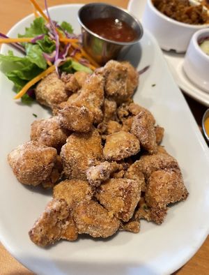 Salt and pepper popcorn chicken   at Alice & Friends' Vegan Kitchen in Chicago
