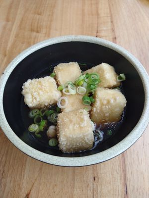 Agedashi tofu (without nori) at Alice & Friends' Vegan Kitchen in Chicago