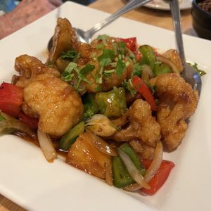 Sweet & Sour Cauliflower  at Alice & Friends' Vegan Kitchen in Chicago