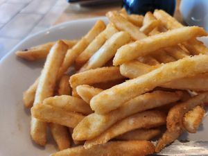 OK but these French fries are so good and crispy at Alice & Friends' Vegan Kitchen in Chicago