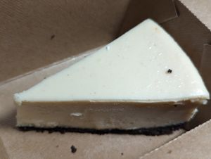 Cheesecake at Alice & Friends' Vegan Kitchen in Chicago