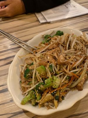 Best vegan Chow Mein  at Alice & Friends' Vegan Kitchen in Chicago