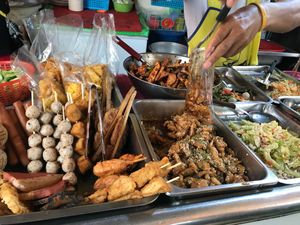 Food at Art Aharn Jay in Bangkok