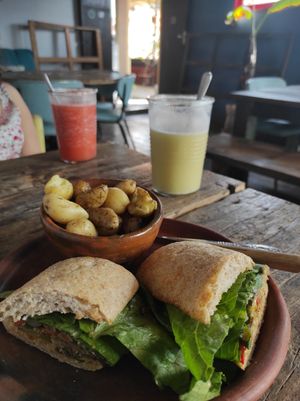 Sandwich la abuela and smoothies at Cafe Bohème   in Antigua