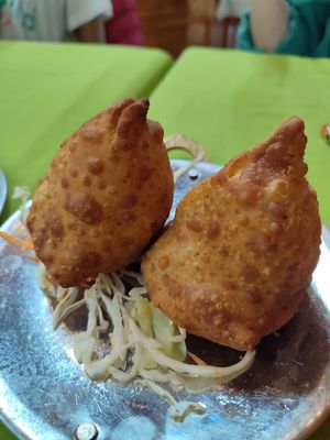 Veggie samosas at Ganesh Indian Restaurant in Cat Ba