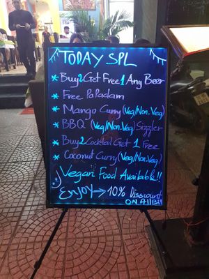 Street sign at Ganesh Indian Restaurant in Cat Ba