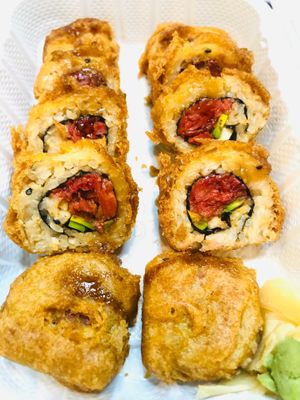 Spicy Crunch Roll at V.L.C Vegan Eatery in Orlando