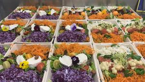 fresh salad at Ô Bistrot Nature in Pointe-a-pitre