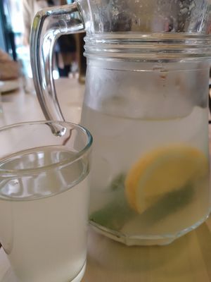 Limonada at Barganzo in Madrid