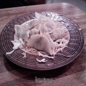 steamed dumpling at Amitabul in Chicago